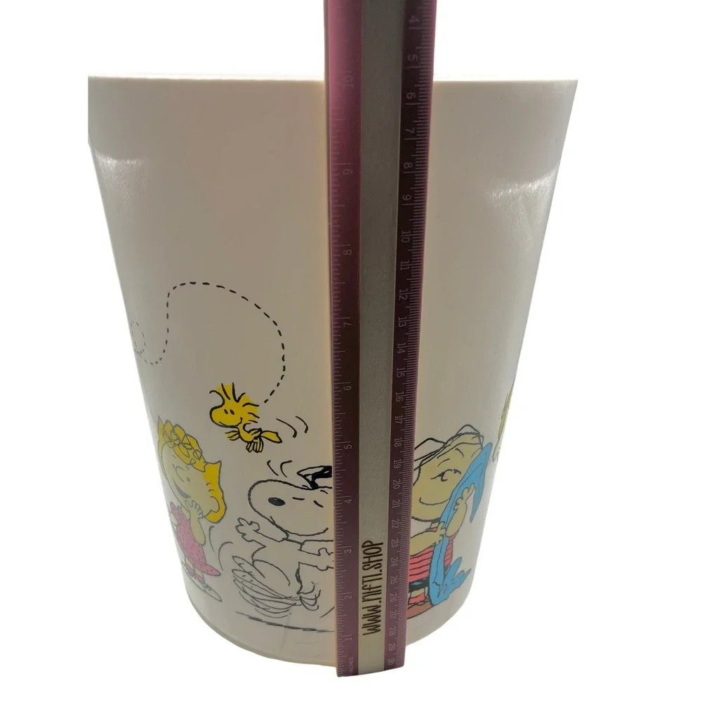Peanuts Waste Basket 10